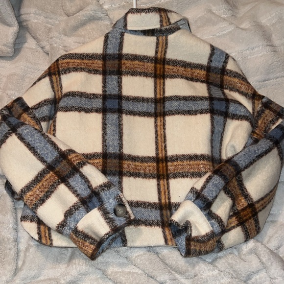 Jacket - Picture 4 of 4